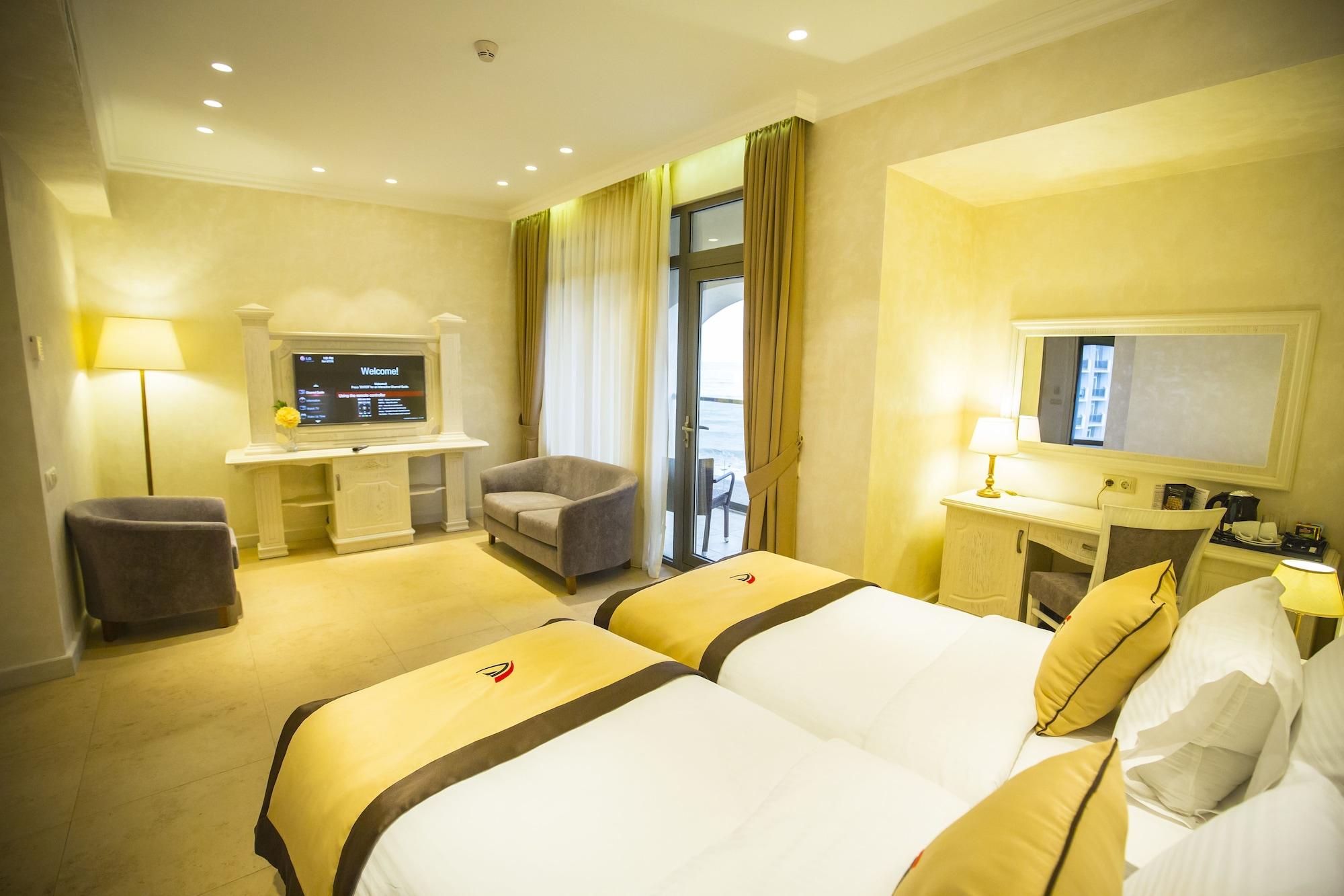 Colosseum Marina Hotel Batumi Exteriör bild